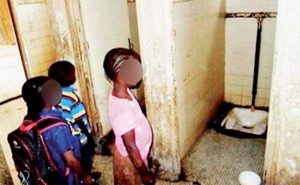 Sénégal - 8 mars - Accès, maintien et réussite à l’école les filles à l’épreuve des toilettes inadéquates