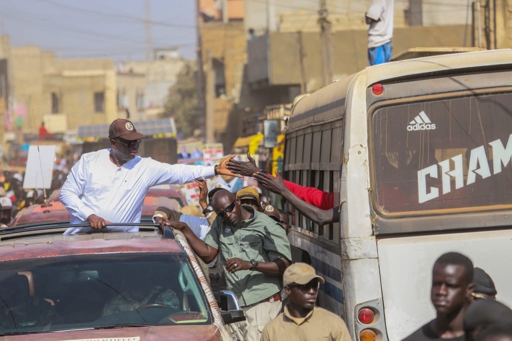 Affluence record : Macky Sall séduit Pikine