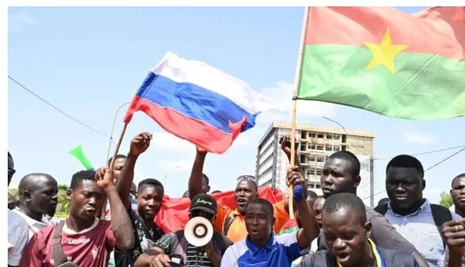 Burkina Faso : ce pays est-il toujours celui des hommes intègres ?