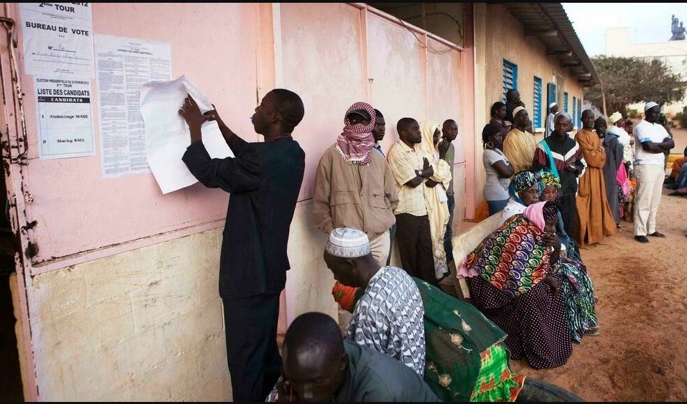 Présidentielle au Sénégal: polémique autour des candidats recalés