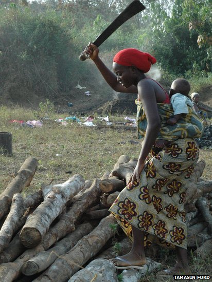 Sommet mondial sur le genre à Kigali : il faut promouvoir la parité dans le secteur énergétique pour lutter contre le changement climatique, selon des experts