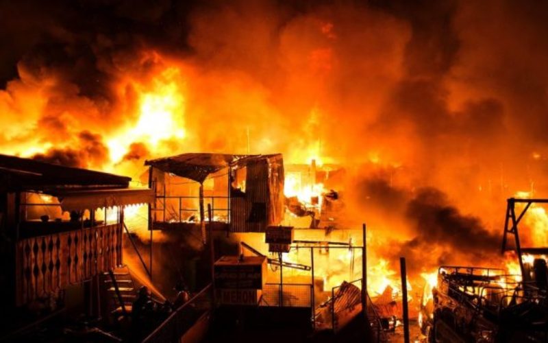 VIDEO - Nouvel incendie au marché central de Thiès : 4 cantines consumées