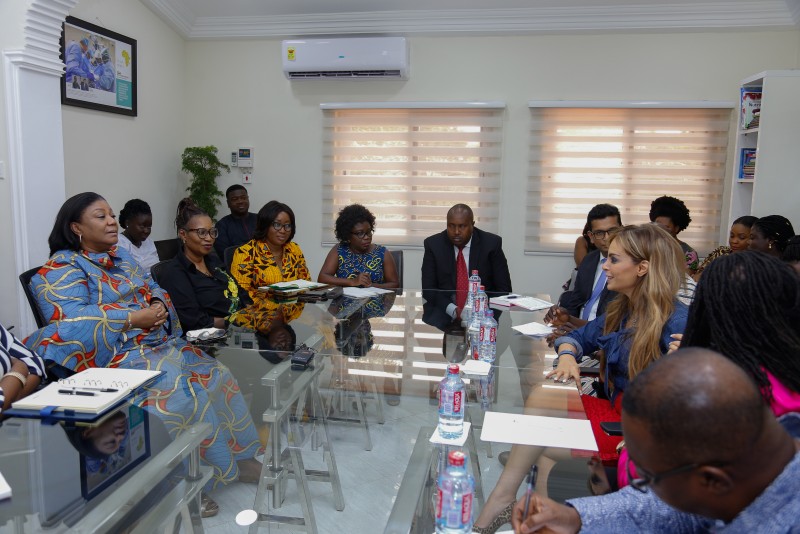 La Fondation Merck lance un Appel à Candidatures pour le « Merck More Than a Mother » Fashion Awards en partenariat avec La Première Dame du Ghana