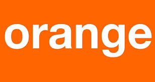 Orange inaugure, au Botswana le 12ème Orange Digital Center en Afrique et au Moyen Orient, pour former les jeunes au numérique et renforcer leur employabilité