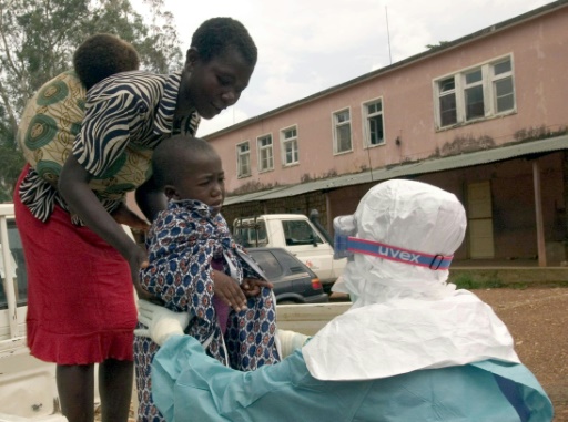 Ouganda : net recul des cas de fièvre typhoïde et de diarrhée à Kampala, la capitale, grâce à un projet d’assainissement financé par la Banque africaine de développement Ouganda : net recul des cas de fièvre typhoïde et de diarrhée à Kampala, la capitale, grâce à un projet d’assainissement financé par la Banque africaine de développement