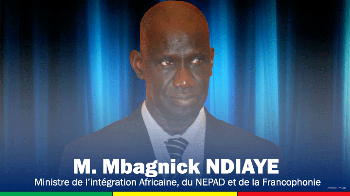 Vidéo- le ministre  Mbagnick Ndiaye déclare que tous les ministres de Macky Sall sont nommés indirectement par  sa femme Marième Faye Sall