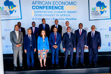 Conférence économique africaine 2022 : la communauté du développement invitée à « joindre le geste à la parole » en matière de solutions innovantes pour lutter contre les changements climatiques